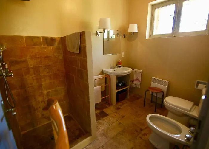 بيت للعطل Maison Charmante A