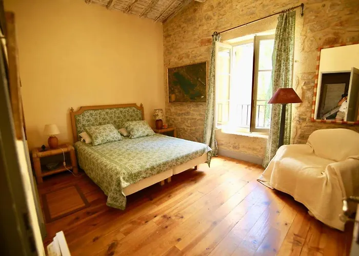 Maison Charmante A *